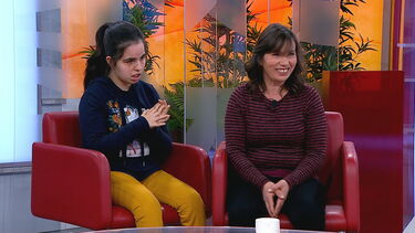 Liliana nasceu com hidrocefalia e luta há 17 anos para ser autónoma