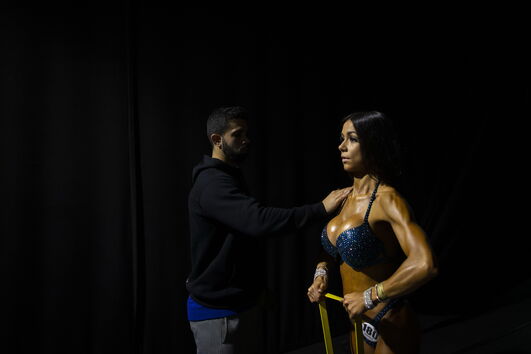 Mulheres fisiculturistas