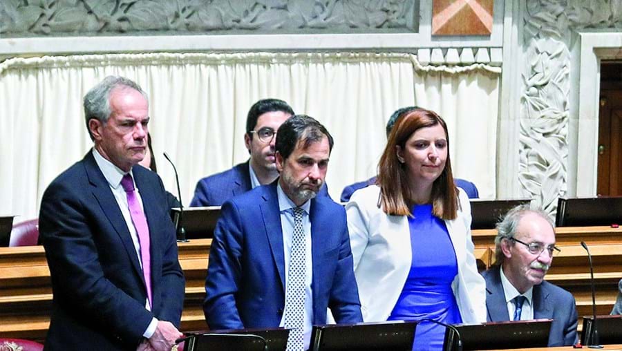 Três deputados do PSD-Madeira contrariaram a disciplina de voto do partido 