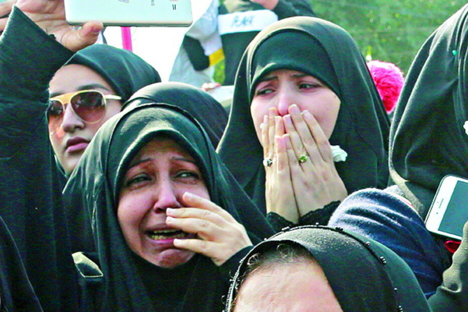 Iraquianos choram morte do general Qassem Soleimani