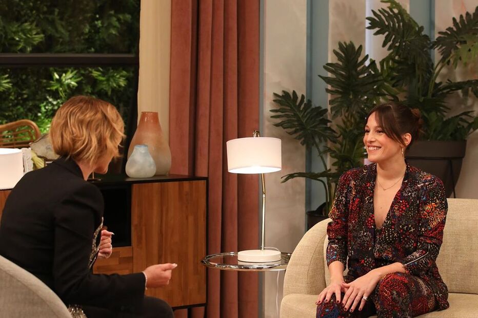 Carminho no programa da Cristina 