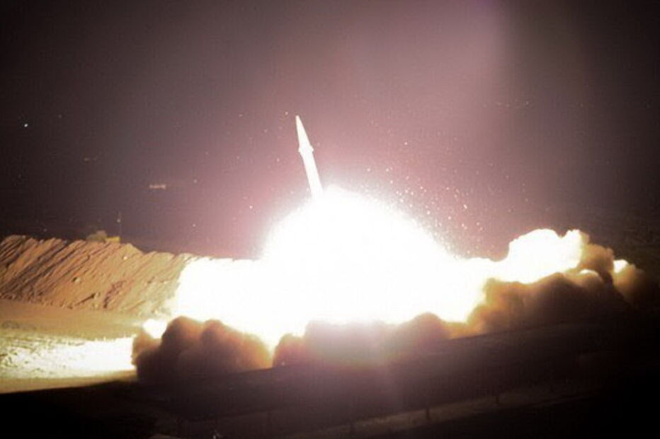 Irão reivindica ataque à base aérea americana no Iraque e diz que começou operação 