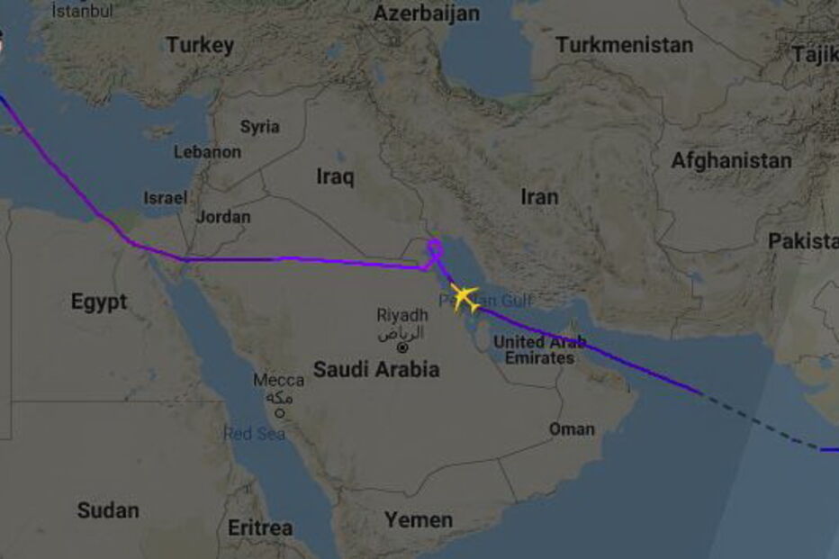 Avião britânico faz viragem 'dramática' para evitar espaço aéreo do Iraque após ataques