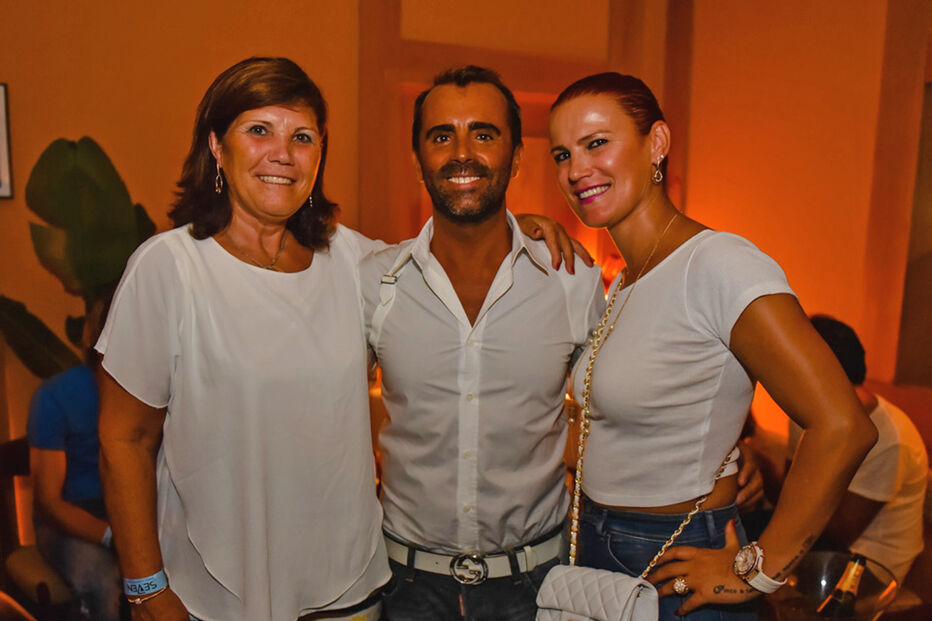 José Pereira com Elma Aveiro e Dolores