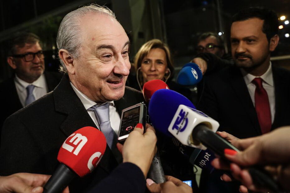 Rui Rio à chegada ao hotel Sheraton, no Porto