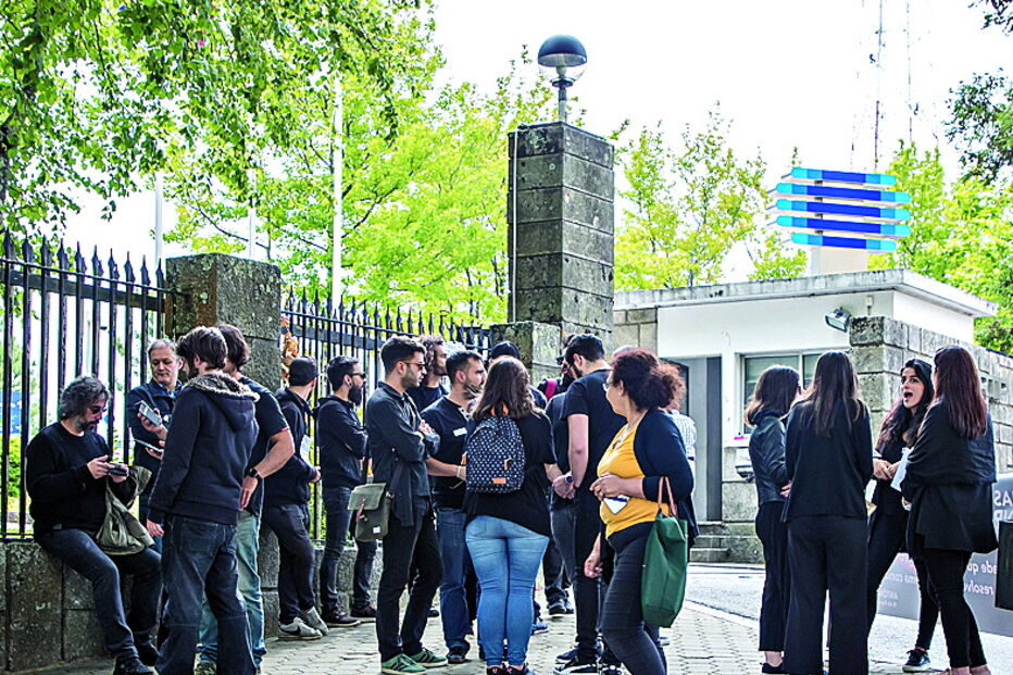 Centenas de precários aguardam integração nos quadros da empresa pública 