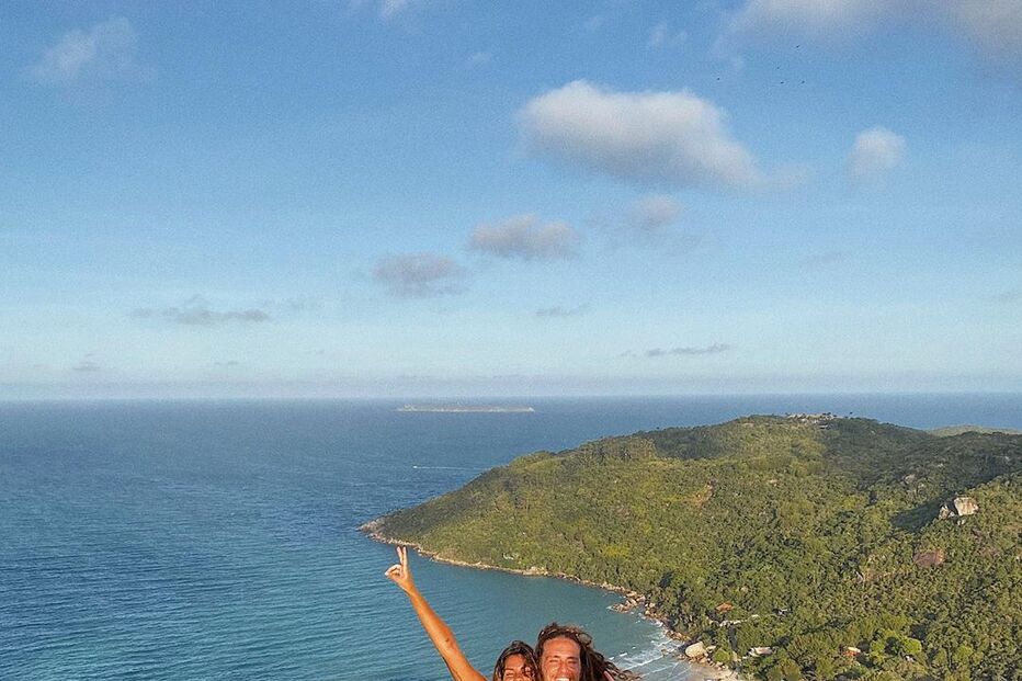 Carolina Loureiro e Vitor Kley