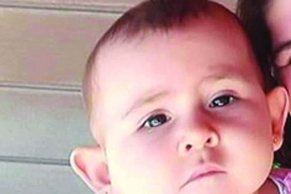 Laura  tinha um ano e meio. O óbito foi declarado no Hospital Pediátrico de Coimbra