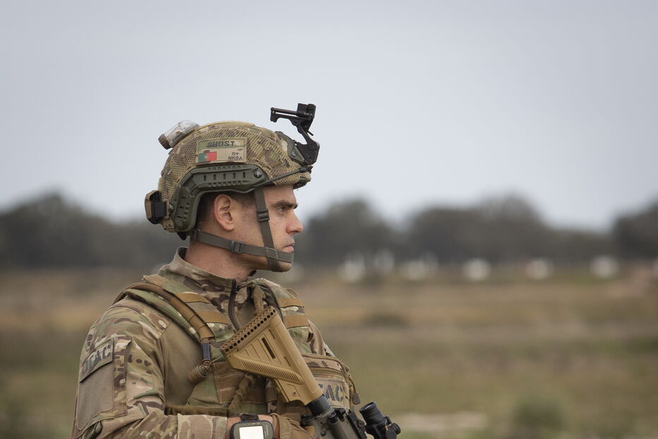 Fuzileiros portugueses e americanos treinam em Alcochete