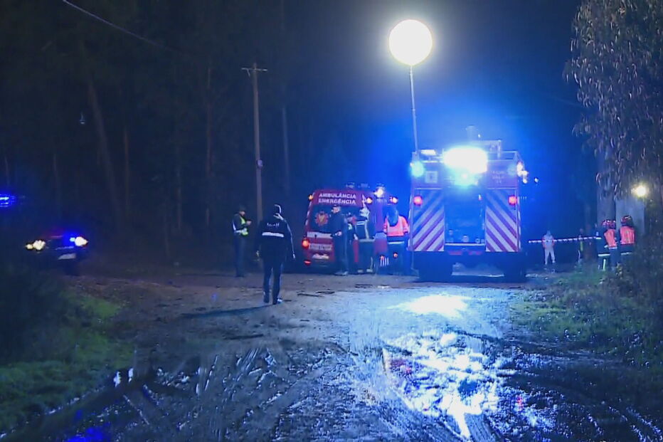 Queda de jipe em ravina mata uma pessoa e faz três feridos graves em Gondomar