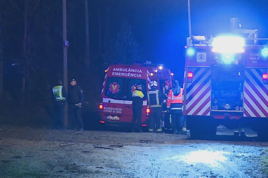 Queda de jipe em ravina mata uma pessoa e faz três feridos graves em Gondomar