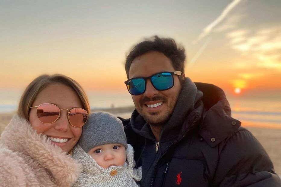 Sofia Arruda e David Amaro com o filho, Xavier