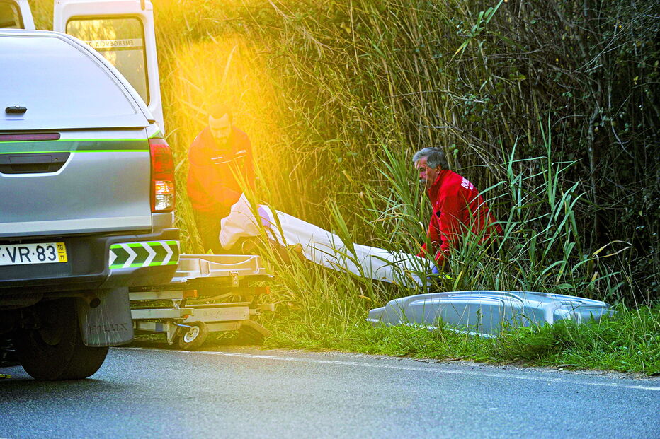 Polícia Judiciária fez peritagens no local onde foi encontrado o corpo de António Alberto, que fazia trabalhos agrícolas 