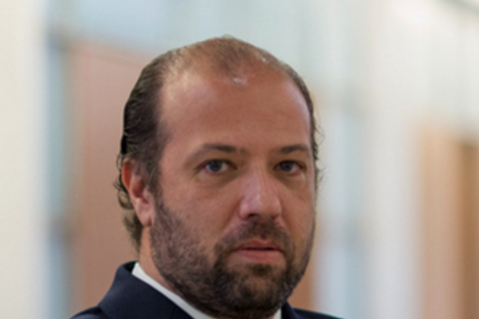 Nuno Ribeiro da Cunha, gestor privado da empresária angolana, foi encontrado com golpes nos pulsos e uma perfuração no abdómen