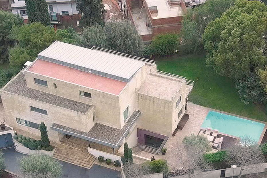 A casa de luxo de seis milhões de euros de José Eduardo dos Santos em Barcelona