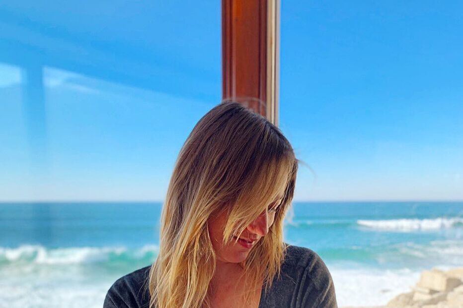 Maya Booth e o filho