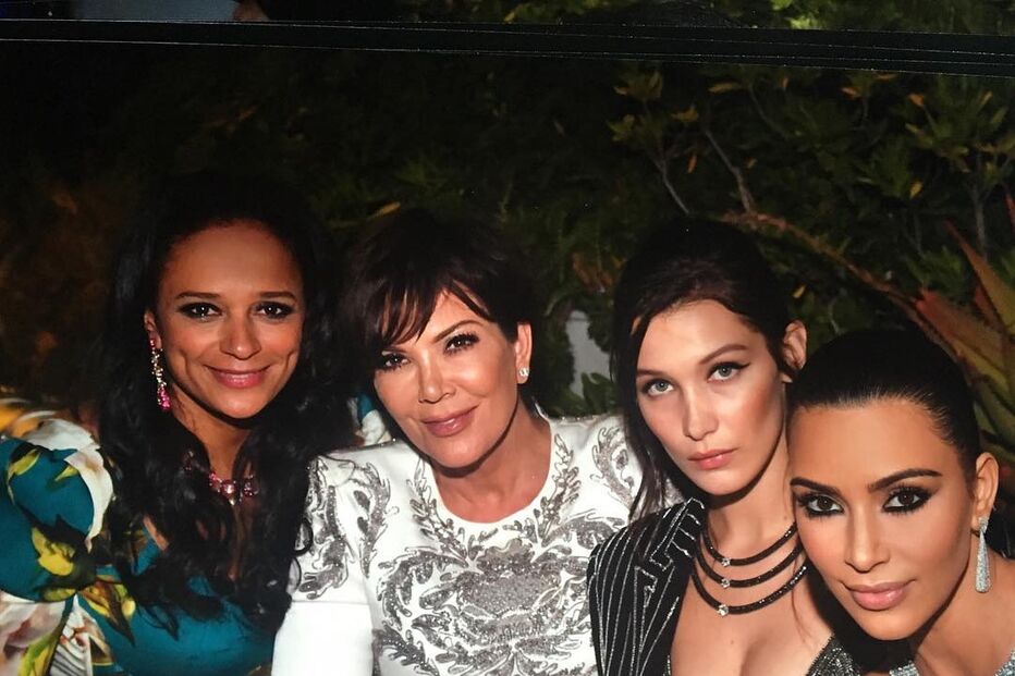 Isabel dos Santos com Kris Jenner, Bella Hadid e Kim Kardashian.jpg
