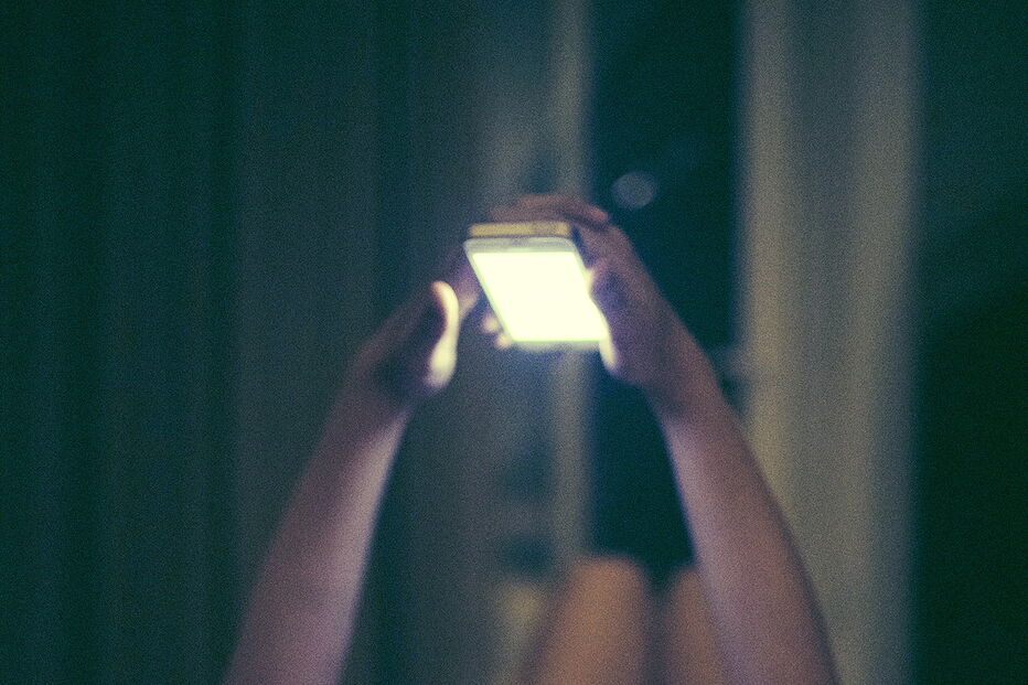 Conversas terminavam com o homem a convencer as vítimas a enviarem imagens 