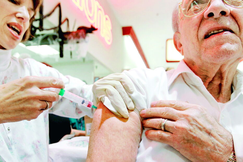 População idosa vacinada atingiu os 60,8% em 2017 