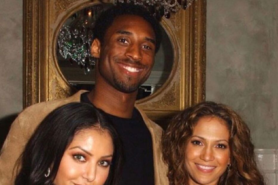 2020-01-27_12_44_00 jlo_81963778_2926479247466794_482026480803062564_n.jpg