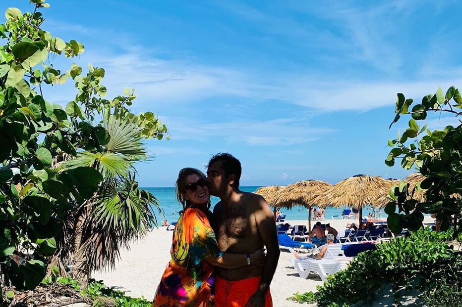 Rebeca e o companheiro 