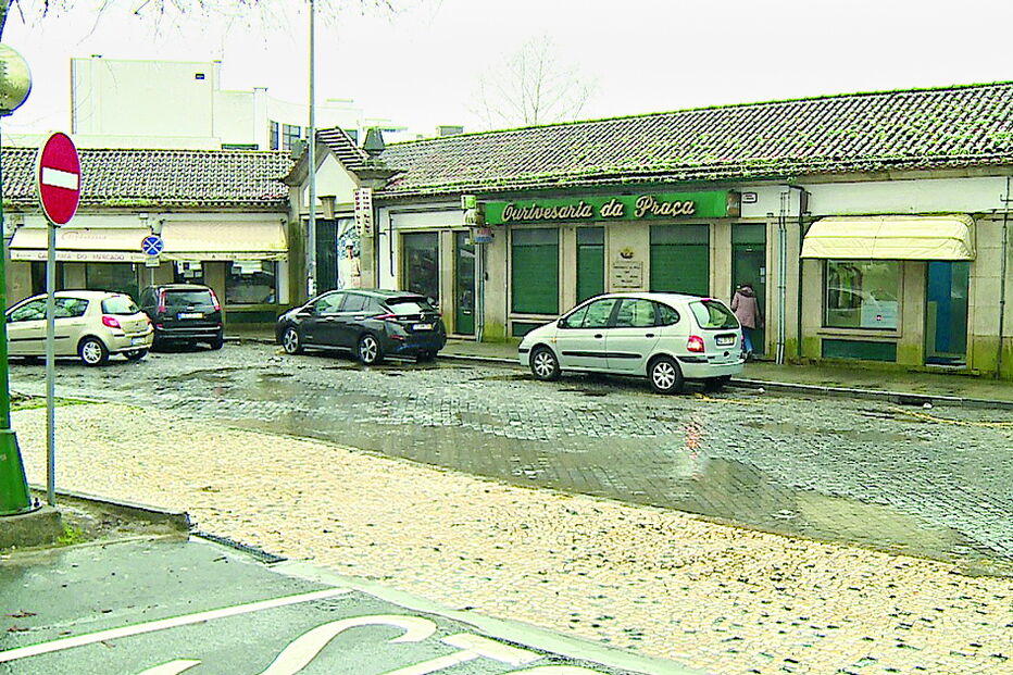 Ourivesaria fica situada no Mercado Municipal de Famalicão 