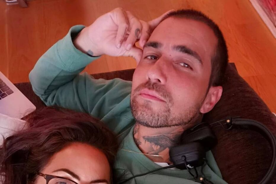 Débora Monteiro e o companheiro