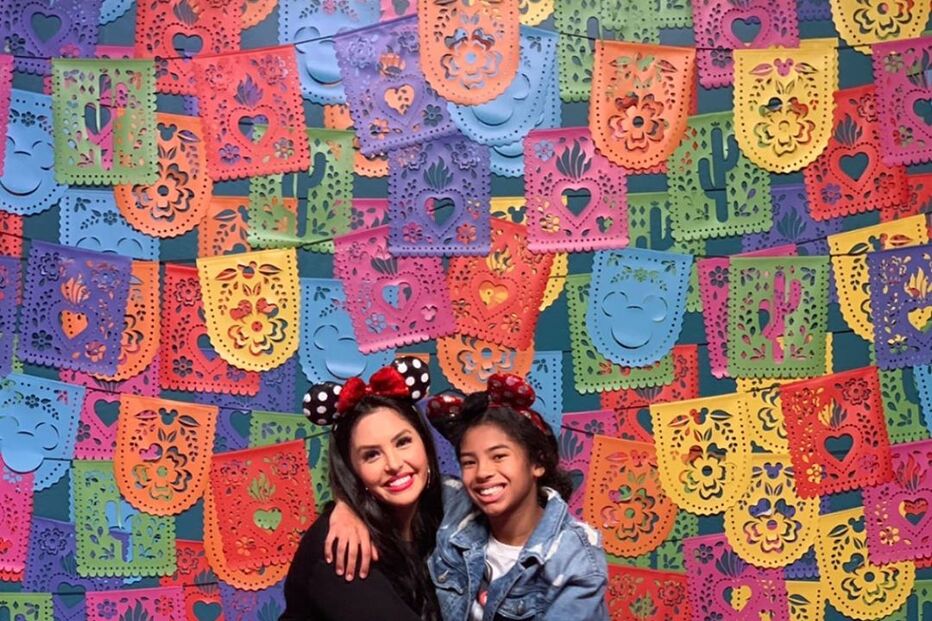 2020-01-30_19_45_37 vanessabryant_69272979_472074490009316_1149299771403182166_n.jpg