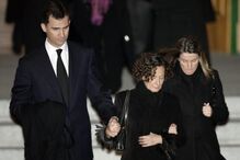 Rainha Letizia no funeral da irmã, em 2007
