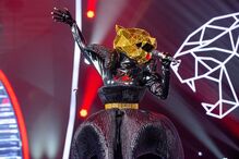 Sara Carreira é a pantera em 'A Máscara'