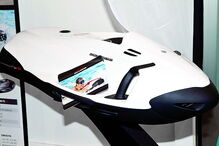 7845 €  é o preço de ‘conduzir’ sobre e debaixo de água a 14 km/h durante 50 minutos.