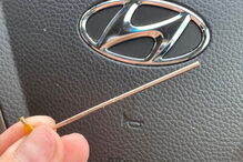 Mãe em choque ao encontrar ferro dentro de hambúrguer do McDonald's