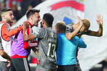 Samaris insurgiu-se contra Raúl Silva