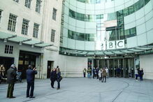 BBC pode ser seriamente afetada pela decisão do governo britânico 