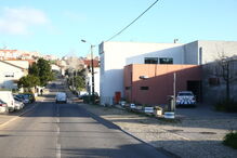 Homem morto à facada durante rixa nas imediações de esquadra em Sintra