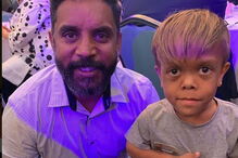 Menino que implorou pela morte após ser alvo de bullying volta a sorrir. Mundo envia mensagens de solidariedade