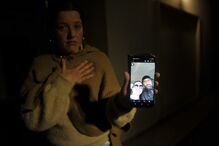 A mulher, Emmanuelle Maranhão, está em permanente contacto com Adriano Maranhão, que quer trazer de volta a Portugal  