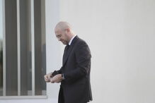 Passos Coelho no velório da mulher, Laura Ferreira