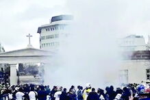 Homenagem foi feita com motores no máximo e pneus queimados  