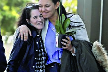 Teresa, filha de Laura Ferreira, emocionada 