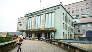 Acompanhantes de doentes na Urgência do Hospital São João vão receber informações por SMS
