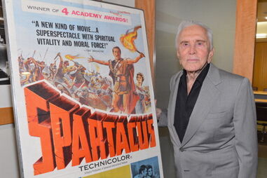 Morreu a lenda de Hollywood, Kirk Douglas. Tinha 103 anos 