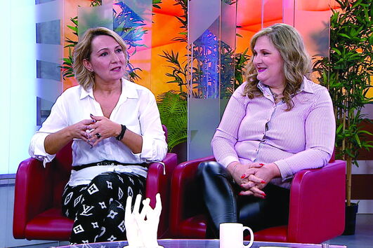 Helena Antunes (à direita), acompanhada por Madalena Silva