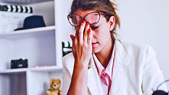 Dor de cabeça: O que é, quais os sintomas e como prevenir