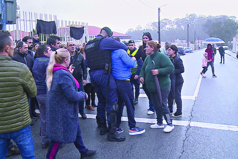 Alguns manifestantes exaltaram-se e a GNR foi chamada a intervir 