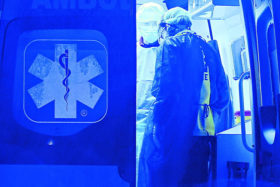 Equipa especializada do INEM foi acionada a partir do Porto  