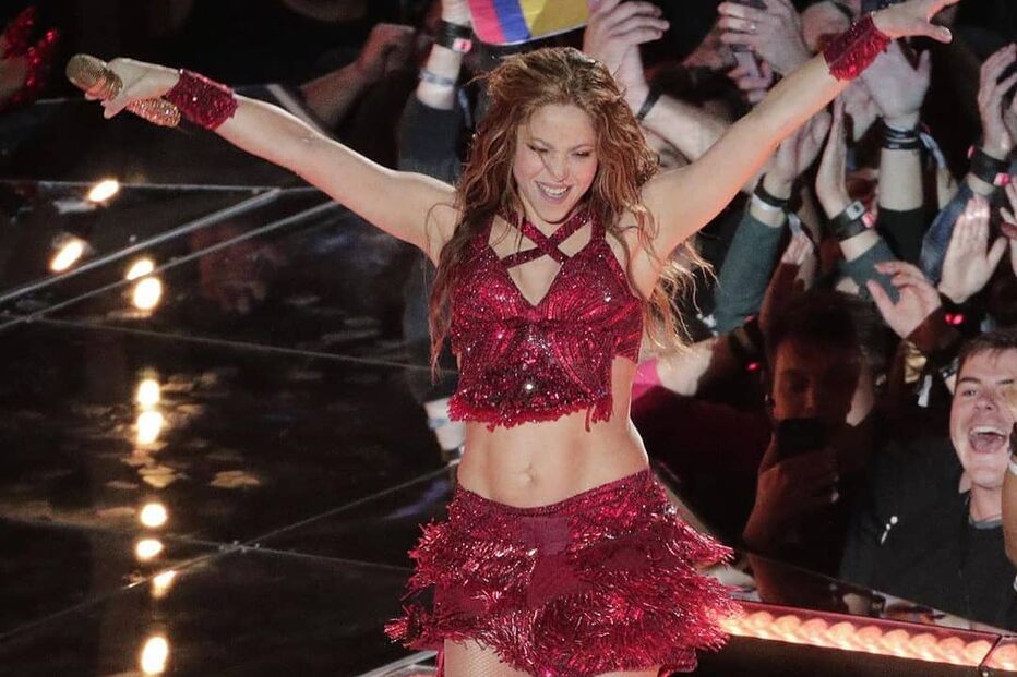 2020-02-03_14_39_49 shakiradivina_83949411_1059346131065910_8389052043980643997_n.jpg