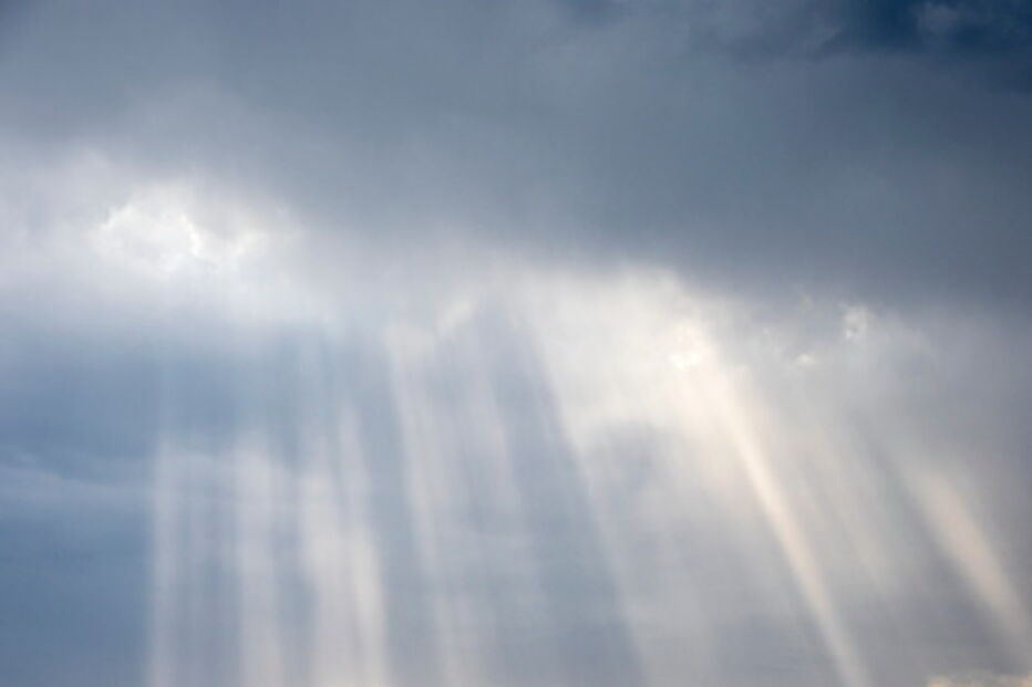 Dia de sol com nevoeiro