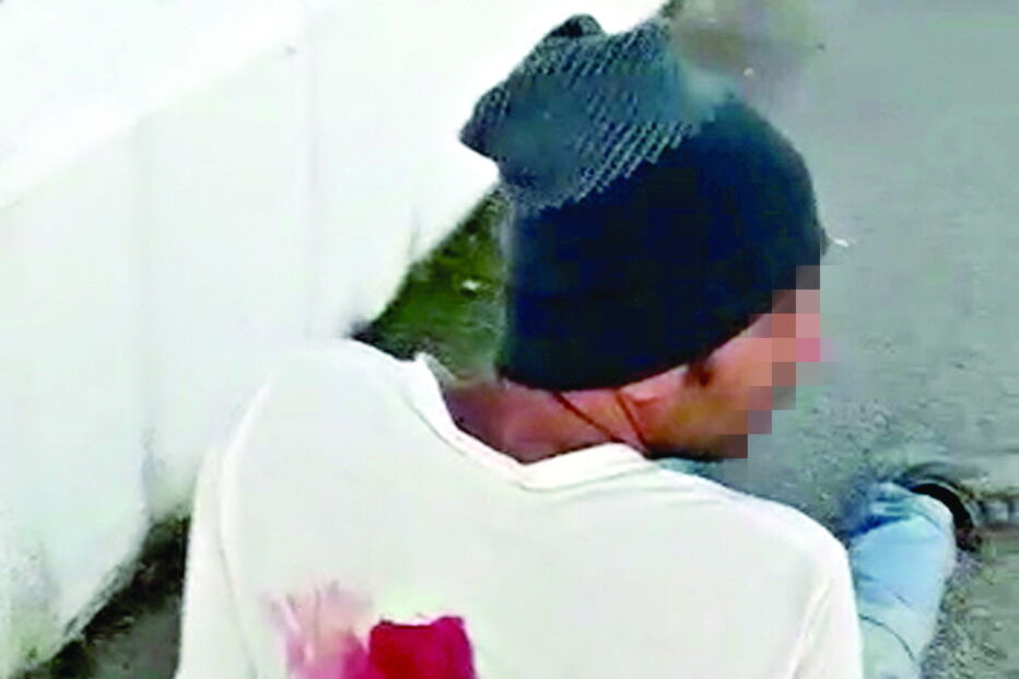 Vítima reagiu a assalto e acabou baleada nas costas pelo ladrão  