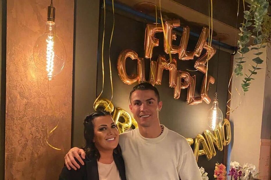 CR7 divertiu-se no 35º aniversário